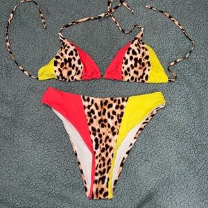 *NEW - Plus Color Block Leopard Triangle Bikini Swimsuit